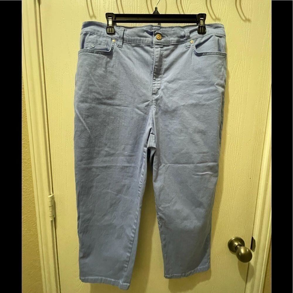 Gloria Vanderbilt Amanda Capri Jeans‎